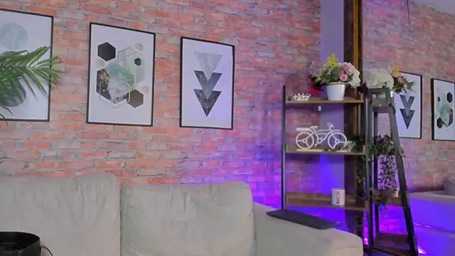 Snapshot of Lucia_Brown_ chatting on 10/22/25, 03:12 Lucia Brown online show from 10/22/25, 03:12