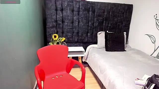 Natasha rose   online show from 02/02/26, 10:08