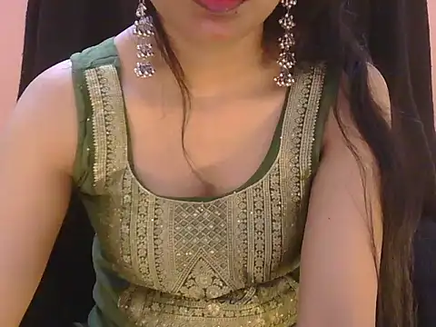 Snapshot of Cute_Pihu01 chatting on 05/21/26, 08:38 Cute Pihu01 online show from 05/21/26, 08:38