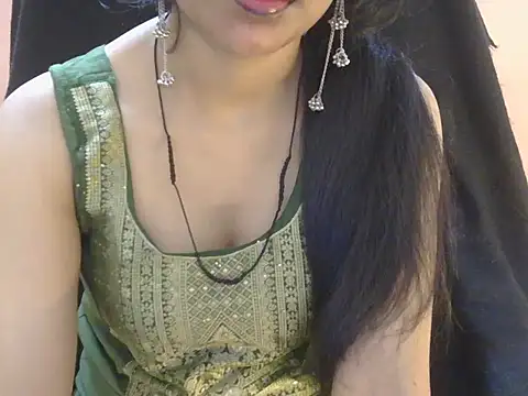 Snapshot of Cute_Pihu01 chatting on 06/02/26, 08:11 Cute Pihu01 online show from 06/02/26, 08:11