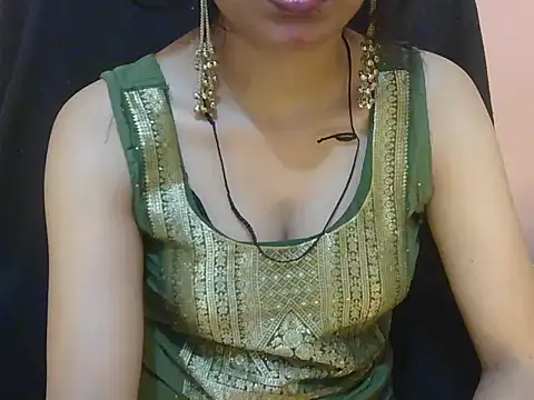Snapshot of Cute_Pihu01 chatting on 06/09/26, 08:31 Cute Pihu01 online show from 06/09/26, 08:31