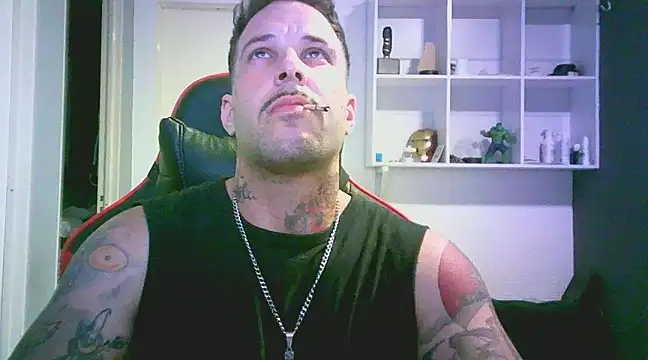 Snapshot of diroseno chatting on 02/26/25, 06:54 diroseno online show from 02/26/25, 06:54