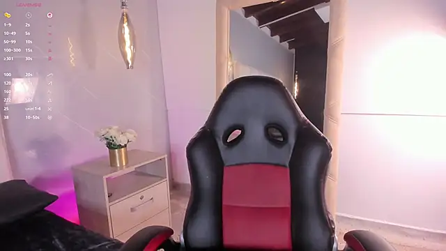 Keyla lage online show from 12/02/25, 08:15