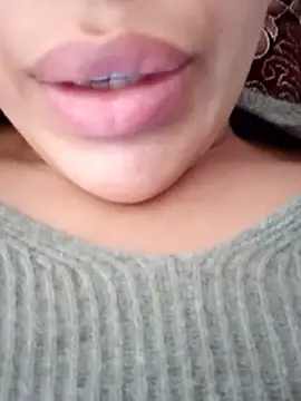 Snapshot of Sexlove1xo chatting on 02/23/25, 04:02 Sexlove1xo online show from 02/23/25, 04:02