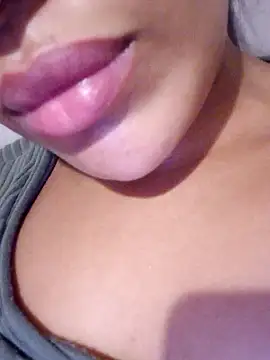 Snapshot of Sexlove1xo chatting on 09/14/25, 08:41 Sexlove1xo online show from 09/14/25, 08:41