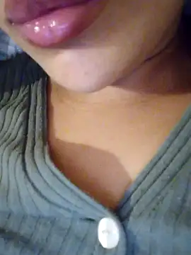 Snapshot of Sexlove1xo chatting on 10/09/25, 01:53 Sexlove1xo online show from 10/09/25, 01:53