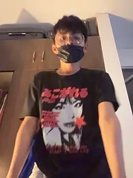 Snapshot of twinkperu18 chatting on 10/01/25, 01:33 twinkperu18 online show from 10/01/25, 01:33