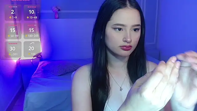 Snapshot of JasmineBella0 chatting on 03/04/25, 08:05 JasmineBella0 online show from 03/04/25, 08:05