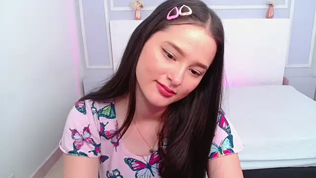 Snapshot of JasmineBella0 chatting on 03/10/25, 11:38 JasmineBella0 online show from 03/10/25, 11:38