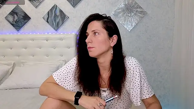 Snapshot of mylady_xenia chatting on 11/08/25, 03:34 mylady xenia online show from 11/08/25, 03:34