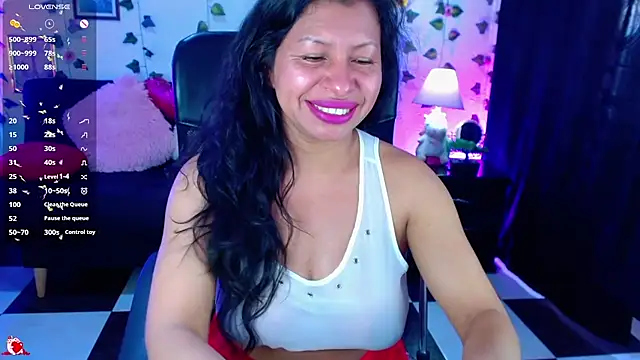 Snapshot of AbbyPrincessAGT chatting on 07/13/26, 09:39 AbbyPrincessAGT online show from 07/13/26, 09:39