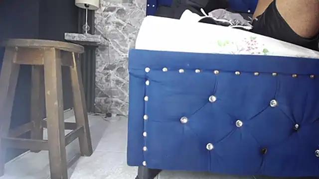 Snapshot of miha_sex91 chatting on 02/04/26, 12:00 miha sex91 online show from 02/04/26, 12:00