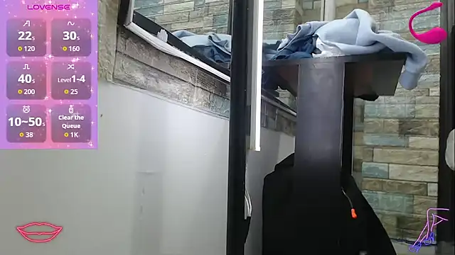 Snapshot of miha_sex91 chatting on 02/25/26, 11:53 miha sex91 online show from 02/25/26, 11:53