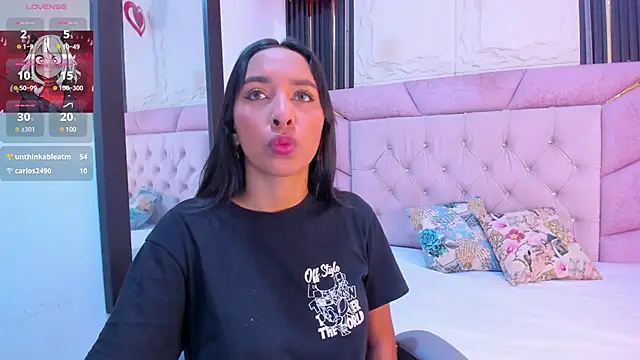 Emma lorense22 online show from 02/20/25, 07:19