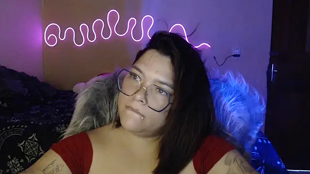 Snapshot of GoddessChaar chatting on 09/13/25, 08:41 GoddessChaar online show from 09/13/25, 08:41