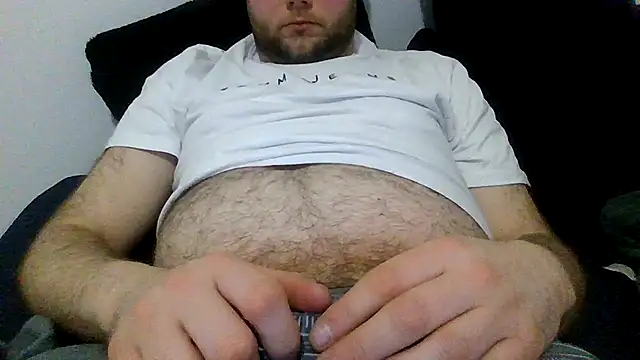 GrafterBen1 online show from 02/25/25, 07:52