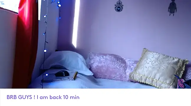 Maddy Jhonsson online show from 02/28/25, 12:09