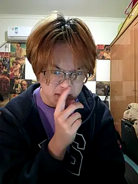 Anson0722 online show from 10/31/25, 12:17