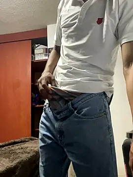 Snapshot of Erickhotddjots chatting on 09/24/25, 01:20 Erickhotddjots online show from 09/24/25, 01:20