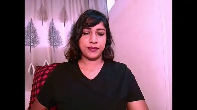 Snapshot of Indian_Erotic69 chatting on 03/18/25, 05:09 Indian Erotic69 online show from 03/18/25, 05:09