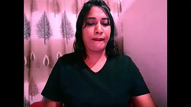 Snapshot of Indian_Erotic69 chatting on 03/21/25, 05:00 Indian Erotic69 online show from 03/21/25, 05:00