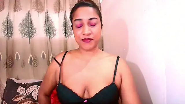 Indian Erotic69 online show from 04/21/26, 05:47