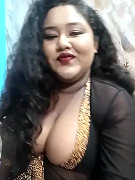 Snapshot of horny_diana chatting on 10/05/25, 05:00 horny diana online show from 10/05/25, 05:00