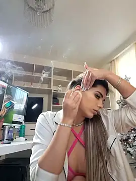 Bella Posh online show from 01/17/26, 11:59