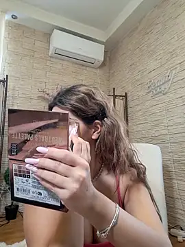 Bella Posh online show from 02/22/26, 08:13