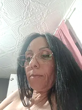 Snapshot of Ramona870 chatting on 09/16/25, 05:14 Ramona870 online show from 09/16/25, 05:14