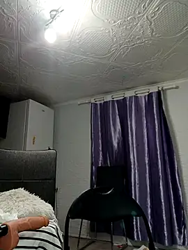 Ramona870 online show from 12/20/25, 07:21