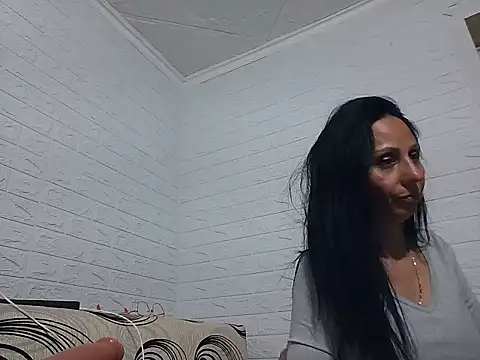 Snapshot of Ramona870 chatting on 05/16/26, 10:23 Ramona870 online show from 05/16/26, 10:23