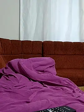 Snapshot of BUSE8821 chatting on 11/25/25, 02:50 BUSE8821 online show from 11/25/25, 02:50