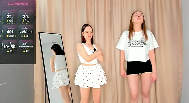 Snapshot of AislyEnderson chatting on 02/20/25, 06:13 AislyEnderson online show from 02/20/25, 06:13