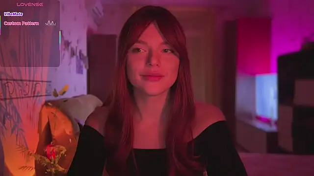 CherryRed Girl online show from 03/04/26, 10:49