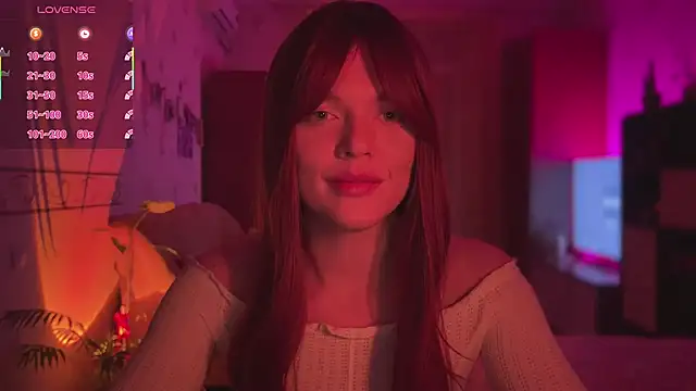 CherryRed Girl online show from 04/16/26, 09:39