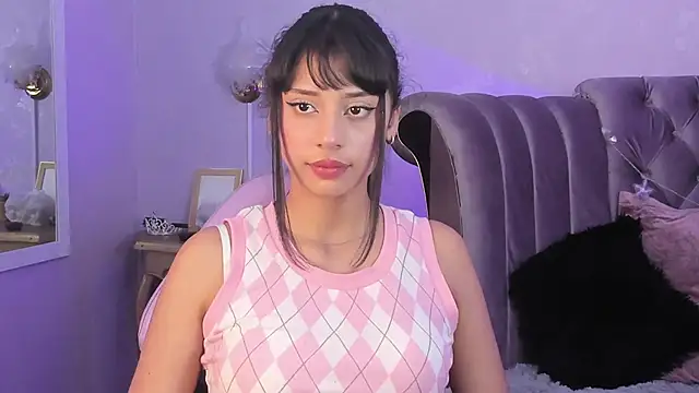 Snapshot of Seren_Bleck chatting on 10/31/25, 02:34 Seren Bleck online show from 10/31/25, 02:34