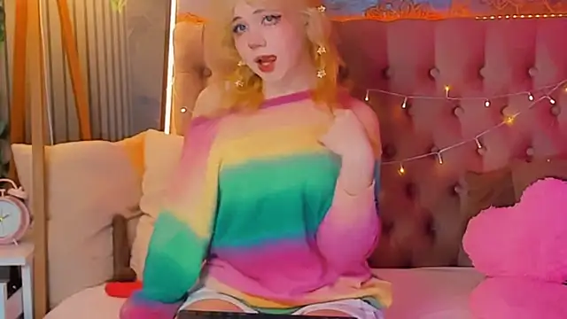 EmilyAngells online show from 04/13/26, 06:19