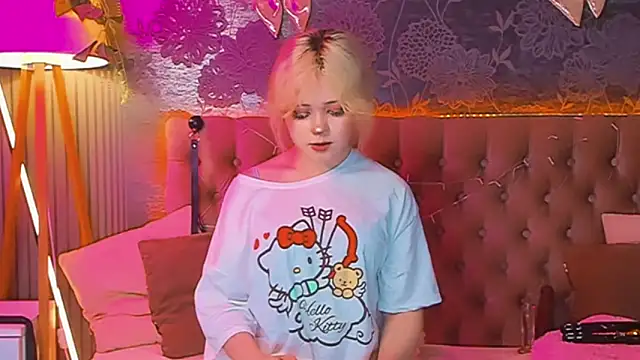 EmilyAngells online show from 04/23/26, 06:14