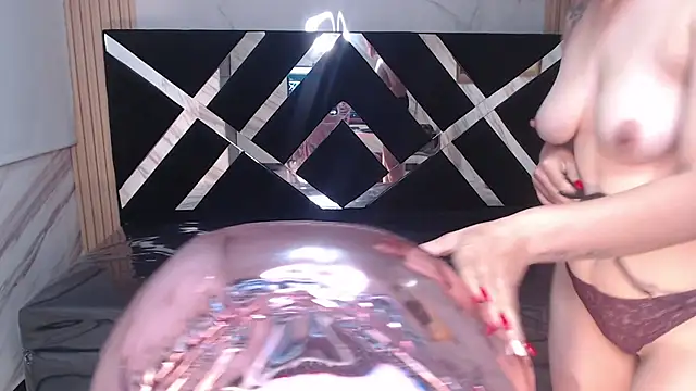 Angeles v online show from 03/09/25, 01:35