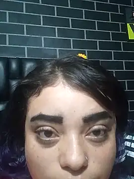 Snapshot of ChloeAllennn chatting on 09/19/25, 11:00 ChloeAllennn online show from 09/19/25, 11:00