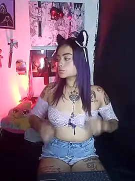 Snapshot of ChloeAllennn chatting on 10/03/25, 11:07 ChloeAllennn online show from 10/03/25, 11:07