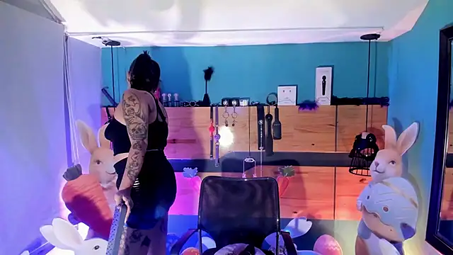 ChloeAllennn online show from 04/01/26, 12:50