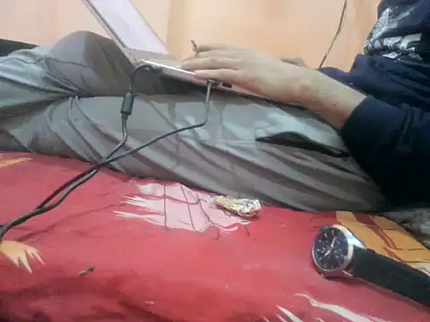 Snapshot of rahulkajuuu0909 chatting on 11/14/25, 10:14 rahulkajuuu0909 online show from 11/14/25, 10:14