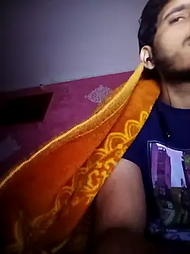 Snapshot of rahulkajuuu0909 chatting on 11/15/25, 07:10 rahulkajuuu0909 online show from 11/15/25, 07:10