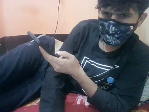 Snapshot of rahulkajuuu0909 chatting on 11/17/25, 07:08 rahulkajuuu0909 online show from 11/17/25, 07:08