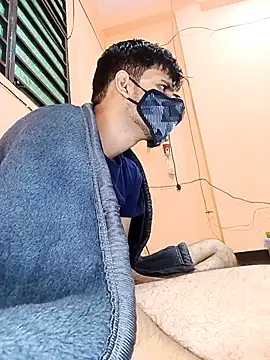 Snapshot of rahulkajuuu0909 chatting on 11/27/25, 09:06 rahulkajuuu0909 online show from 11/27/25, 09:06