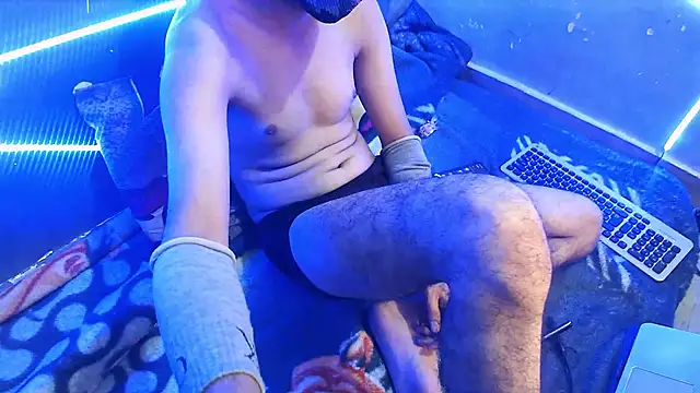 Snapshot of rahulkajuuu0909 chatting on 12/02/25, 11:00 rahulkajuuu0909 online show from 12/02/25, 11:00