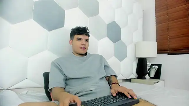 Axel Forte online show from 04/10/26, 02:00