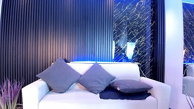 Ivaannaa  online show from 11/25/25, 01:22